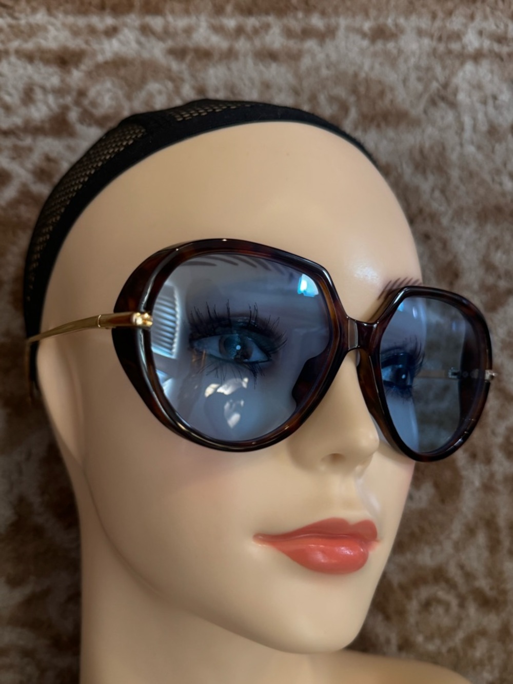 Blue lens sunglasses brown frame gold details